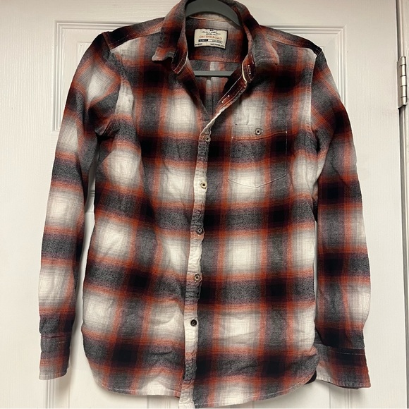 On The Road Men’s Flannel Button Down Long Sleeve Shirt Medium - Picture 2 of 6